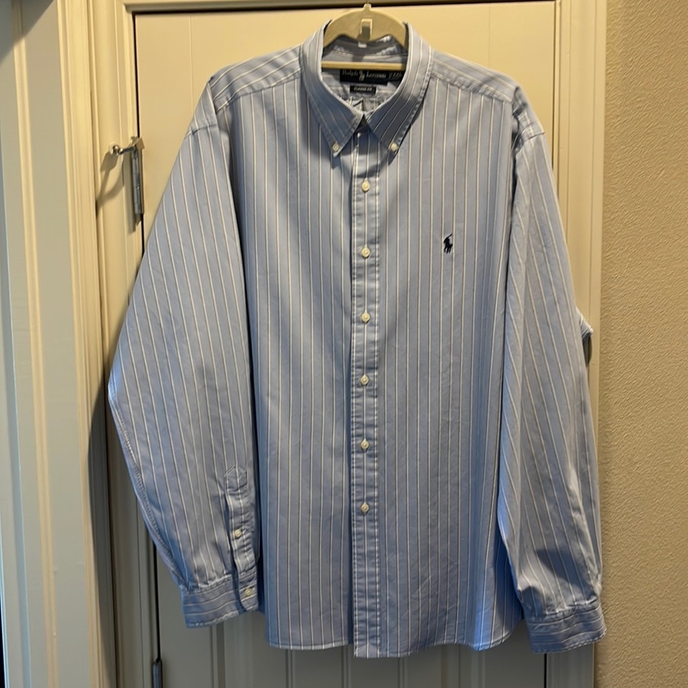 Mens Ralph Lauren XXL long sleeve button up. Nice clean shirt.